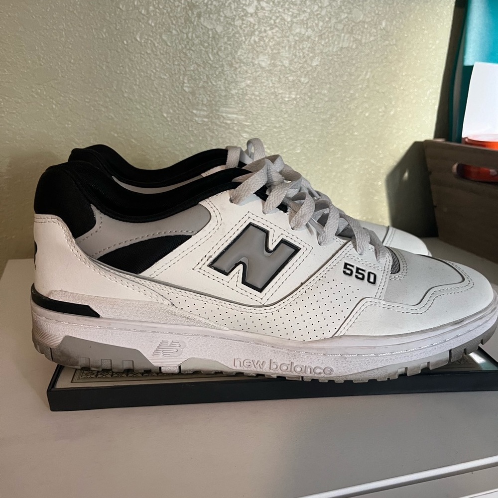 New Balance 550 Men's White and Black Sneakers